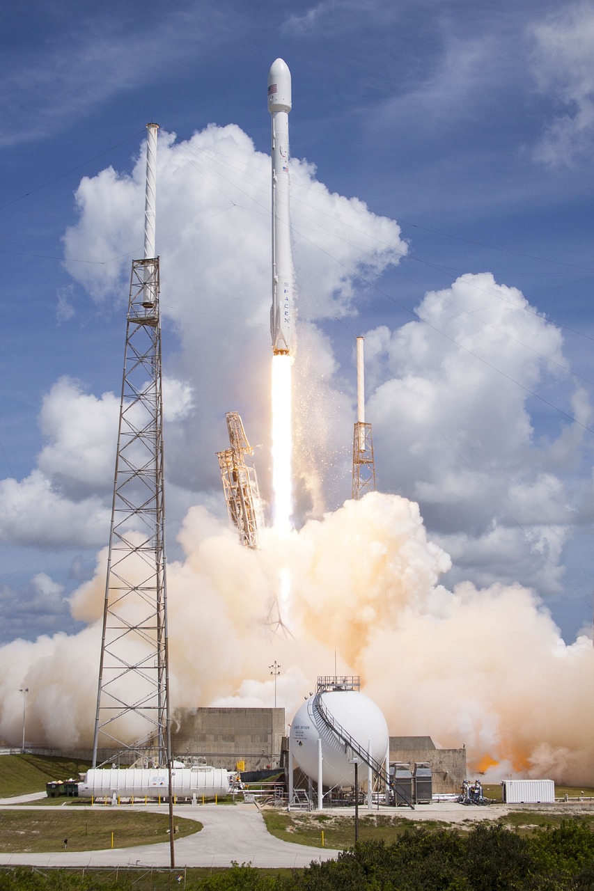 rocket launch, spacex, lift-off-693274.jpg